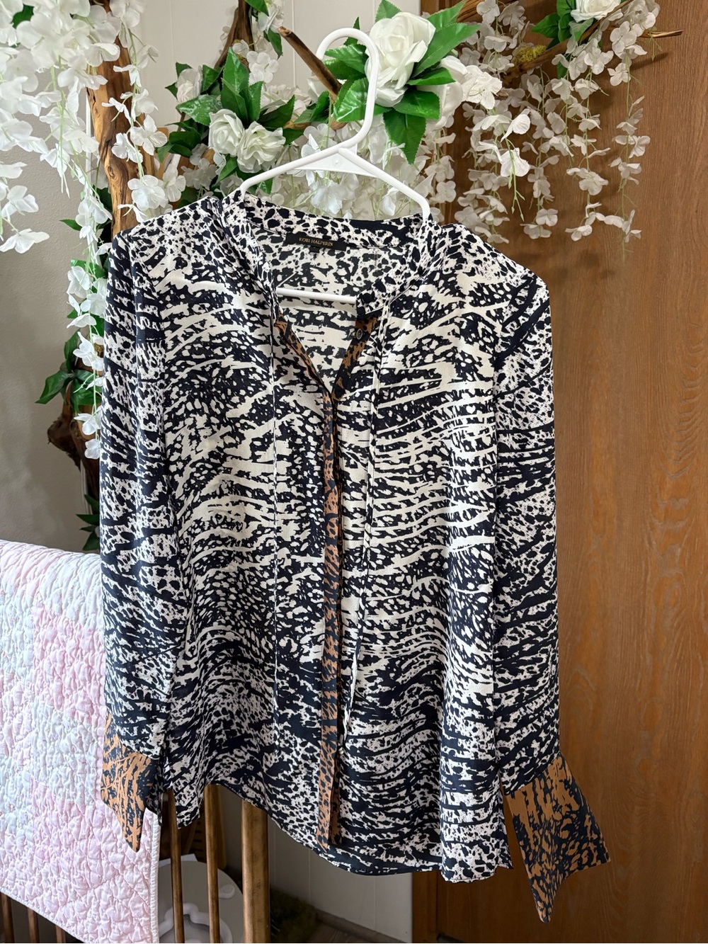 Kobi Halperin Black and White Printed Button-Front Blouse 100% Silk